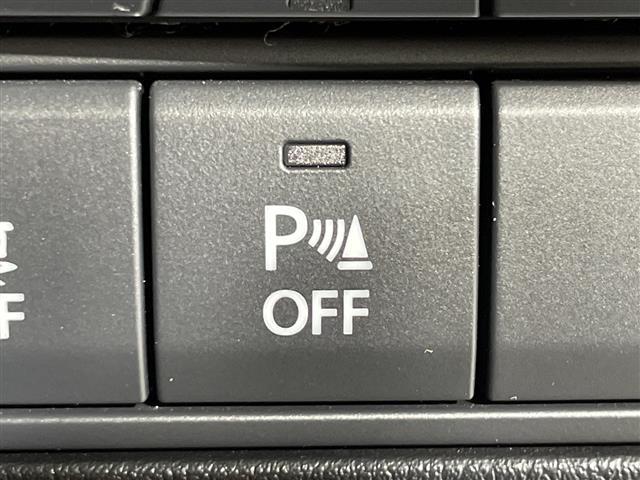 ＭＡＺＤＡ３ファストバック ２０Ｓ　ブラックトーンエディション　マツダコネクト　ｉ－ＡＣＴＩＶＳＥＮＳＥ　Ｂカメラ　ＢＳＭ　アドバンスドＳＣＢＳ　ＳＢＳ　ＨＢＣ　誤発進抑制　ＡＬＨ　ＤＲＬ　ＬＤＷＳ　ＬＡＳ　ＭＲＣＣ　ＤＭ　ＤＡＡ　革巻きステアリング　パドルシフト（10枚目）