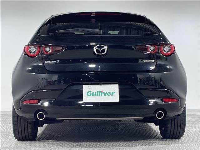 ＭＡＺＤＡ３ファストバック ２０Ｓ　ブラックトーンエディション　マツダコネクト　ｉ－ＡＣＴＩＶＳＥＮＳＥ　Ｂカメラ　ＢＳＭ　アドバンスドＳＣＢＳ　ＳＢＳ　ＨＢＣ　誤発進抑制　ＡＬＨ　ＤＲＬ　ＬＤＷＳ　ＬＡＳ　ＭＲＣＣ　ＤＭ　ＤＡＡ　革巻きステアリング　パドルシフト（36枚目）
