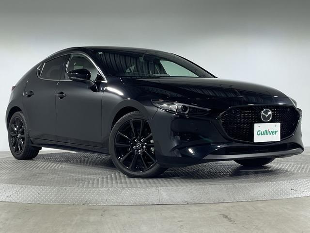 ＭＡＺＤＡ３ファストバック ２０Ｓ　ブラックトーンエディション　マツダコネクト　ｉ－ＡＣＴＩＶＳＥＮＳＥ　Ｂカメラ　ＢＳＭ　アドバンスドＳＣＢＳ　ＳＢＳ　ＨＢＣ　誤発進抑制　ＡＬＨ　ＤＲＬ　ＬＤＷＳ　ＬＡＳ　ＭＲＣＣ　ＤＭ　ＤＡＡ　革巻きステアリング　パドルシフト（56枚目）