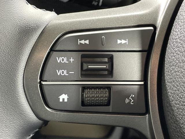 フリード ｅ：ＨＥＶエアー　ＥＸ　登録済未使用車　純正９型ディスプレイオーディオ　ナビ　バックカメラ　フルセグ　両側電動　ホンダセンシング　革巻ステアリング　前席シートヒーター　ＡＨＢ　ＬＥＤヘッドランプ　スマートキー　プッシュＳ（12枚目）