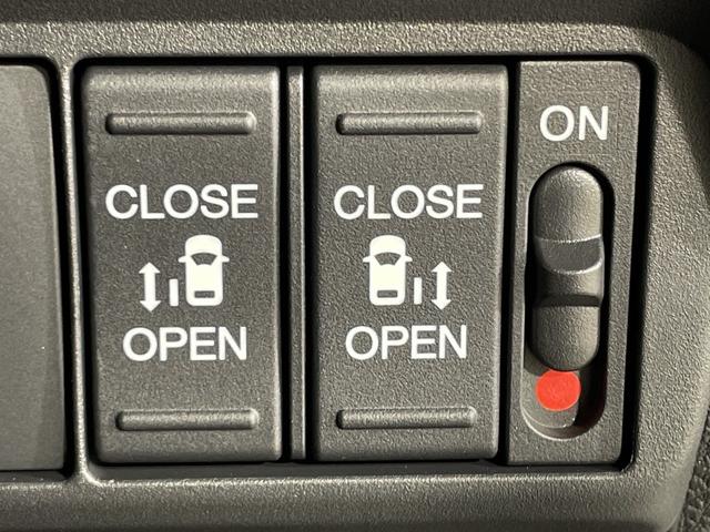 フリード ｅ：ＨＥＶエアー　ＥＸ　登録済未使用車　純正９型ディスプレイオーディオ　ナビ　バックカメラ　フルセグ　両側電動　ホンダセンシング　革巻ステアリング　前席シートヒーター　ＡＨＢ　ＬＥＤヘッドランプ　スマートキー　プッシュＳ（19枚目）