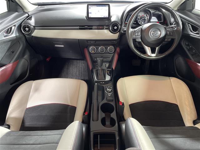 ＣＸ－３ ＸＤ　Ｌパッケージ　マツダコネクト　ｉ－ＡＣＴＩＶＳＥＮＳＥ　ＢＯＳＥサウンド　ＨＵＤ　ＢＳＭ　ＡＦＳ　ＡＨＢ　バックカメラ　フルセグ　アイドリングストップ　ハーフレザーシート　前席シートヒーター　パドルシフト　ＬＥＤ（2枚目）
