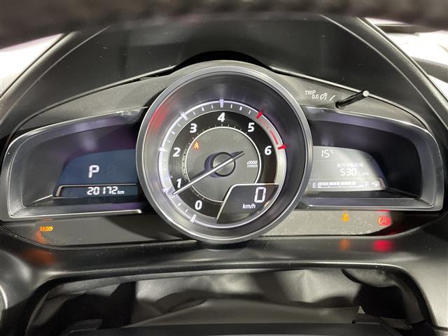 ＣＸ－３ ＸＤ　Ｌパッケージ　マツダコネクト　ｉ－ＡＣＴＩＶＳＥＮＳＥ　ＢＯＳＥサウンド　ＨＵＤ　ＢＳＭ　ＡＦＳ　ＡＨＢ　バックカメラ　フルセグ　アイドリングストップ　ハーフレザーシート　前席シートヒーター　パドルシフト　ＬＥＤ（11枚目）
