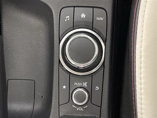 ＣＸ－３ ＸＤ　Ｌパッケージ　マツダコネクト　ｉ－ＡＣＴＩＶＳＥＮＳＥ　ＢＯＳＥサウンド　ＨＵＤ　ＢＳＭ　ＡＦＳ　ＡＨＢ　バックカメラ　フルセグ　アイドリングストップ　ハーフレザーシート　前席シートヒーター　パドルシフト　ＬＥＤ（21枚目）