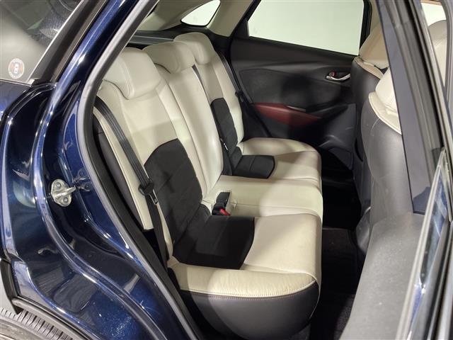 ＣＸ－３ ＸＤ　Ｌパッケージ　マツダコネクト　ｉ－ＡＣＴＩＶＳＥＮＳＥ　ＢＯＳＥサウンド　ＨＵＤ　ＢＳＭ　ＡＦＳ　ＡＨＢ　バックカメラ　フルセグ　アイドリングストップ　ハーフレザーシート　前席シートヒーター　パドルシフト　ＬＥＤ（28枚目）