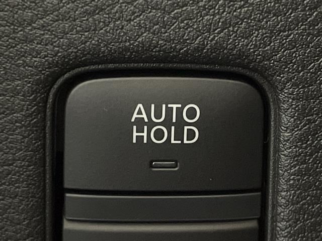 セレナ ｅ－パワー　ハイウェイスターＶ　純正１２．３型ＤＡ　ナビ　マルチビューモニター　純正フリップダウンモニター　３６０度セーフティアシスト　プロパイロット　両側電動　インテリジェントアラウンドビュー／ルームミラー／パーキングアシスト（31枚目）