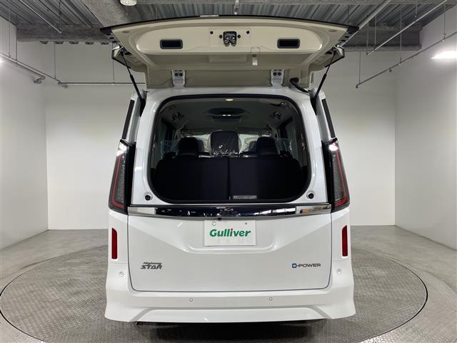 セレナ ｅ－パワー　ハイウェイスターＶ　純正１２．３型ＤＡ　ナビ　マルチビューモニター　純正フリップダウンモニター　３６０度セーフティアシスト　プロパイロット　両側電動　インテリジェントアラウンドビュー／ルームミラー／パーキングアシスト（39枚目）