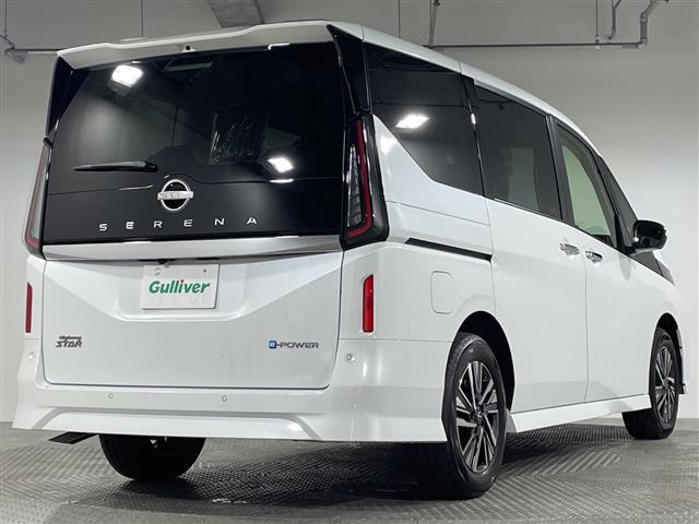 セレナ ｅ－パワー　ハイウェイスターＶ　純正１２．３型ＤＡ　ナビ　マルチビューモニター　純正フリップダウンモニター　３６０度セーフティアシスト　プロパイロット　両側電動　インテリジェントアラウンドビュー／ルームミラー／パーキングアシスト（40枚目）