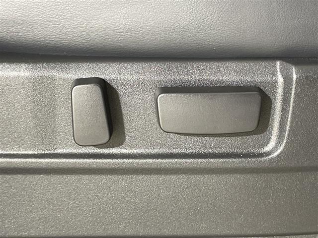 デリカＤ：５ シャモニー　アルパイン１１型ナビ　マルチアラウンドモニター　フルセグ　ｅ－Ａｓｓｉｓｔ　ＢＳＭ　両側電動　パワーバックドア　ハーフレザーシート　前席シートヒーター　ステアリングヒーター　ＬＥＤヘッドランプ（36枚目）