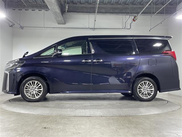 アルファードハイブリッド Ｓ　純正ディスプレイオーディオ　コネクトナビ　バックカメラ　ＣＤ　ＤＶＤ　セーフティセンス　両側電動　ＡＣ１００Ｖ　２眼ＬＥＤヘッド／フォグランプ　２列目オットマン　社外前後ドラレコ　純正ビルトインＥＴＣ（37枚目）