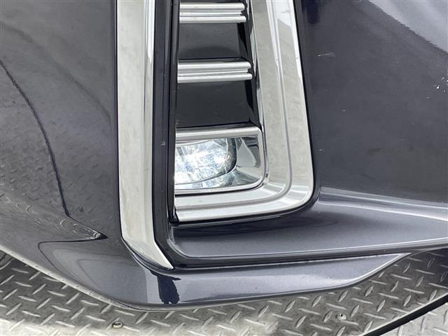 アルファードハイブリッド Ｓ　純正ディスプレイオーディオ　コネクトナビ　バックカメラ　ＣＤ　ＤＶＤ　セーフティセンス　両側電動　ＡＣ１００Ｖ　２眼ＬＥＤヘッド／フォグランプ　２列目オットマン　社外前後ドラレコ　純正ビルトインＥＴＣ（39枚目）