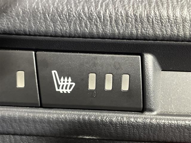 アクセラスポーツ ２２ＸＤ　Ｌパッケージ　マツダコネクト　サンルーフ　ｉ－ＡＣＴＩＶＳＥＮＳＥ　バックカメラ　ＣＤ　ＤＶＤ　フルセグ　革シート　Ｄ席パワーシート／ポジションメモリ　前席シートヒーター　ステアリングヒーター　パドルシフト　ＡＬＨ（10枚目）