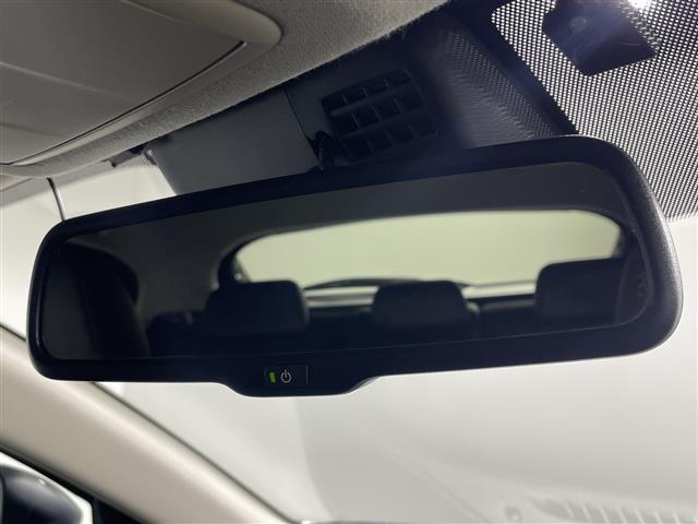 アクセラスポーツ ２２ＸＤ　Ｌパッケージ　マツダコネクト　サンルーフ　ｉ－ＡＣＴＩＶＳＥＮＳＥ　バックカメラ　ＣＤ　ＤＶＤ　フルセグ　革シート　Ｄ席パワーシート／ポジションメモリ　前席シートヒーター　ステアリングヒーター　パドルシフト　ＡＬＨ（18枚目）