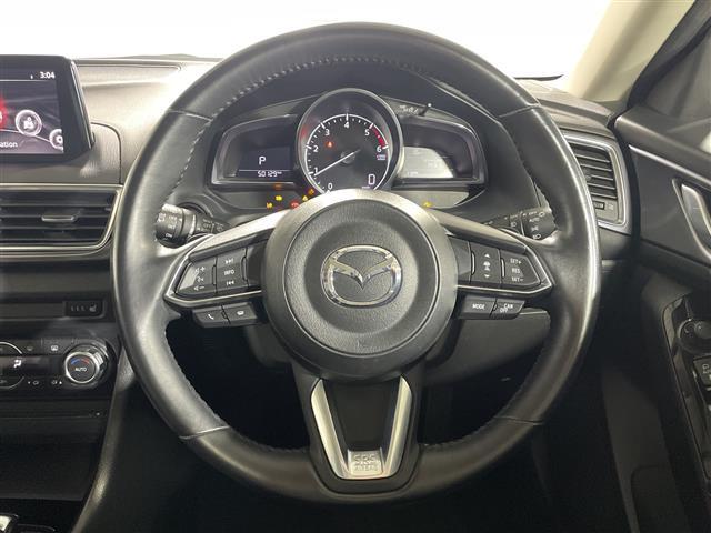 アクセラスポーツ ２２ＸＤ　Ｌパッケージ　マツダコネクト　サンルーフ　ｉ－ＡＣＴＩＶＳＥＮＳＥ　バックカメラ　ＣＤ　ＤＶＤ　フルセグ　革シート　Ｄ席パワーシート／ポジションメモリ　前席シートヒーター　ステアリングヒーター　パドルシフト　ＡＬＨ（19枚目）