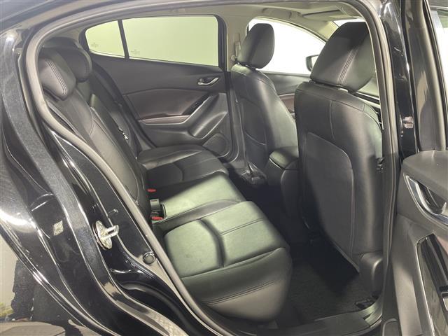 アクセラスポーツ ２２ＸＤ　Ｌパッケージ　マツダコネクト　サンルーフ　ｉ－ＡＣＴＩＶＳＥＮＳＥ　バックカメラ　ＣＤ　ＤＶＤ　フルセグ　革シート　Ｄ席パワーシート／ポジションメモリ　前席シートヒーター　ステアリングヒーター　パドルシフト　ＡＬＨ（26枚目）