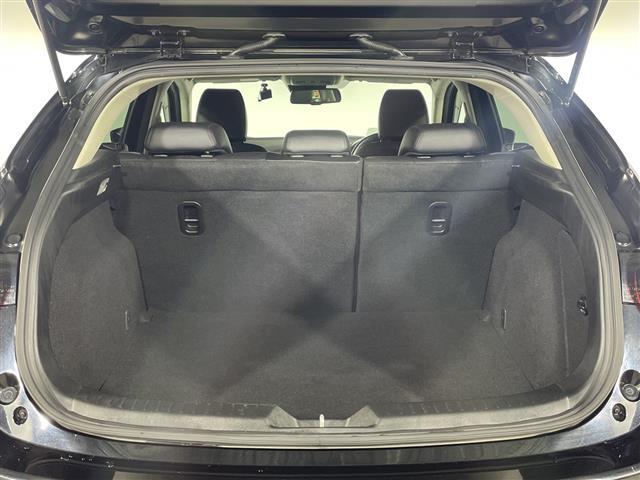 アクセラスポーツ ２２ＸＤ　Ｌパッケージ　マツダコネクト　サンルーフ　ｉ－ＡＣＴＩＶＳＥＮＳＥ　バックカメラ　ＣＤ　ＤＶＤ　フルセグ　革シート　Ｄ席パワーシート／ポジションメモリ　前席シートヒーター　ステアリングヒーター　パドルシフト　ＡＬＨ（28枚目）