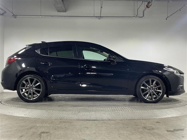 アクセラスポーツ ２２ＸＤ　Ｌパッケージ　マツダコネクト　サンルーフ　ｉ－ＡＣＴＩＶＳＥＮＳＥ　バックカメラ　ＣＤ　ＤＶＤ　フルセグ　革シート　Ｄ席パワーシート／ポジションメモリ　前席シートヒーター　ステアリングヒーター　パドルシフト　ＡＬＨ（36枚目）