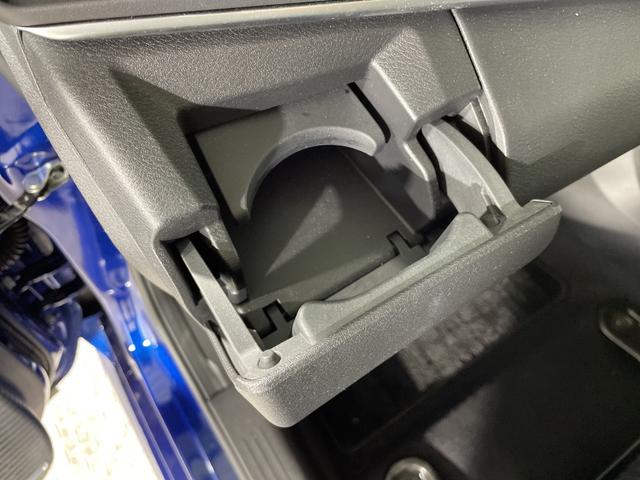 オーラ Ｇ　レザーエディション　コネクトナビゲーションシステム　９型ＤＡメモリーナビ　ＢＯＳＥパーソナルプラス　全方位運転支援システム　プロパイロット　インテリジェントアラウンドビューモニター＆ルームミラー　ＡＬＨ　ワイヤレス充電（30枚目）