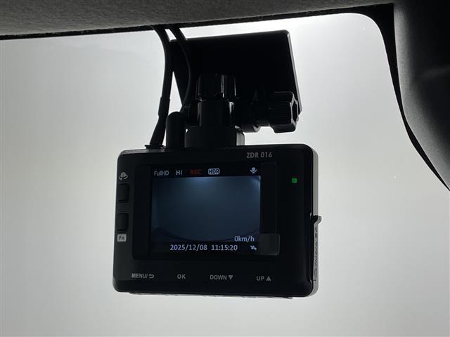 タント Ｘスペシャル　社外ナビ　ワンセグ　Ｂｌｕｅｔｏｏｔｈ　スマートアシスト　衝突警報　衝突回避支援ブレーキ　誤発進抑制機能　車線逸脱警報　先行車発進お知らせ　標識認識　ＡＨＢ　ＬＥＤ　ドラレコ　スマートキー　プッシュＳ（8枚目）