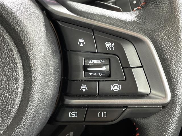 フォレスター Ｘ－ブレイク　アイサイト　純正８型ナビ　バックカメラ　シートヒーター　ＥＴＣ　スマートキー　デジタルインナーミラー　アイドリングストップ機能　ＳＲ　パドルシフト　ステアリングヒーター　ルーフレール　ＬＥＤ　フォグ（4枚目）