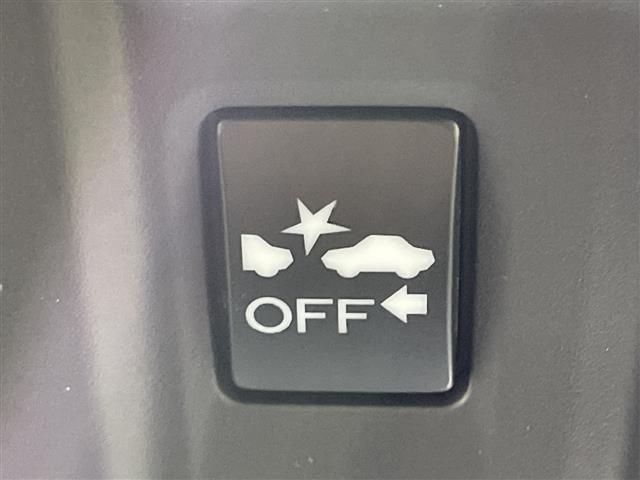 フォレスター Ｘ－ブレイク　アイサイト　純正８型ナビ　バックカメラ　シートヒーター　ＥＴＣ　スマートキー　デジタルインナーミラー　アイドリングストップ機能　ＳＲ　パドルシフト　ステアリングヒーター　ルーフレール　ＬＥＤ　フォグ（5枚目）