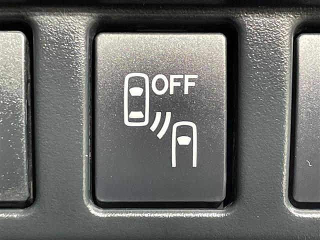 フォレスター Ｘ－ブレイク　アイサイト　純正８型ナビ　バックカメラ　シートヒーター　ＥＴＣ　スマートキー　デジタルインナーミラー　アイドリングストップ機能　ＳＲ　パドルシフト　ステアリングヒーター　ルーフレール　ＬＥＤ　フォグ（7枚目）