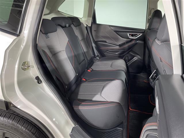 フォレスター Ｘ－ブレイク　アイサイト　純正８型ナビ　バックカメラ　シートヒーター　ＥＴＣ　スマートキー　デジタルインナーミラー　アイドリングストップ機能　ＳＲ　パドルシフト　ステアリングヒーター　ルーフレール　ＬＥＤ　フォグ（26枚目）