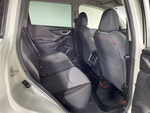 フォレスター Ｘ－ブレイク　アイサイト　純正８型ナビ　バックカメラ　シートヒーター　ＥＴＣ　スマートキー　デジタルインナーミラー　アイドリングストップ機能　ＳＲ　パドルシフト　ステアリングヒーター　ルーフレール　ＬＥＤ　フォグ（27枚目）