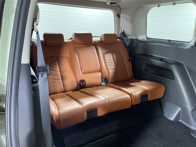 エルグランド ２５０ハイウェイスターＳジェットブラックアバンクロム　純正９型ナビ　純正フリップダウンモニター　専用レザーシート　パワーシート　シートヒーター　両側電動スライドドア　ウッドコンビステアリング　スペアキー　クルーズコントロール　ＬＥＤ　フォグランプ（27枚目）