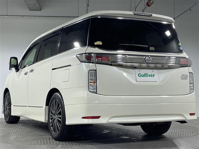 エルグランド ２５０ハイウェイスターＳジェットブラックアバンクロム　純正９型ナビ　純正フリップダウンモニター　専用レザーシート　パワーシート　シートヒーター　両側電動スライドドア　ウッドコンビステアリング　スペアキー　クルーズコントロール　ＬＥＤ　フォグランプ（34枚目）