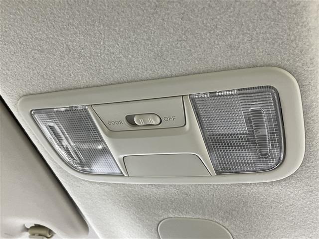 Ｎ－ＢＯＸ Ｇ・Ｌホンダセンシング　純正ナビ　フルセグ　バックカメラ　片側電動　レーダークルーズ　ＣＭＢＳ　ＬＫＡＳ　ＡＨＢ　先行車発進告知　路外逸脱警報　運転席シートヒーター　ＥＣＯＮ　アイドリングＳ　純正ＥＴＣ　ＬＥＤヘッドランプ（16枚目）