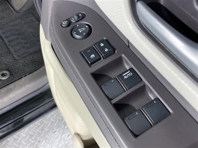 Ｎ－ＢＯＸ Ｇ・Ｌホンダセンシング　純正ナビ　フルセグ　バックカメラ　片側電動　レーダークルーズ　ＣＭＢＳ　ＬＫＡＳ　ＡＨＢ　先行車発進告知　路外逸脱警報　運転席シートヒーター　ＥＣＯＮ　アイドリングＳ　純正ＥＴＣ　ＬＥＤヘッドランプ（17枚目）