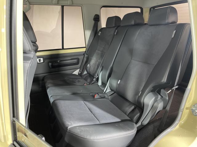 ランドクルーザー７０ ＡＸ　トヨタセーフティセンス　社外９型ナビ　バックカメラ　４ＷＤ　ダウンヒルアシストコントロール　ＥＴＣ　前後ドライブレコーダー　ウッドコンビステアリング　クルーズコントロール　ＬＥＤ　背面タイヤ　フォグ（47枚目）