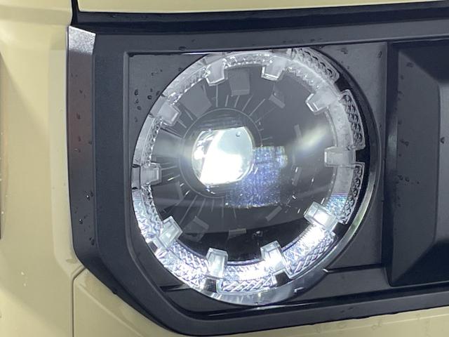 ランドクルーザー７０ ＡＸ　トヨタセーフティセンス　社外９型ナビ　バックカメラ　４ＷＤ　ダウンヒルアシストコントロール　ＥＴＣ　前後ドライブレコーダー　ウッドコンビステアリング　クルーズコントロール　ＬＥＤ　背面タイヤ　フォグ（65枚目）