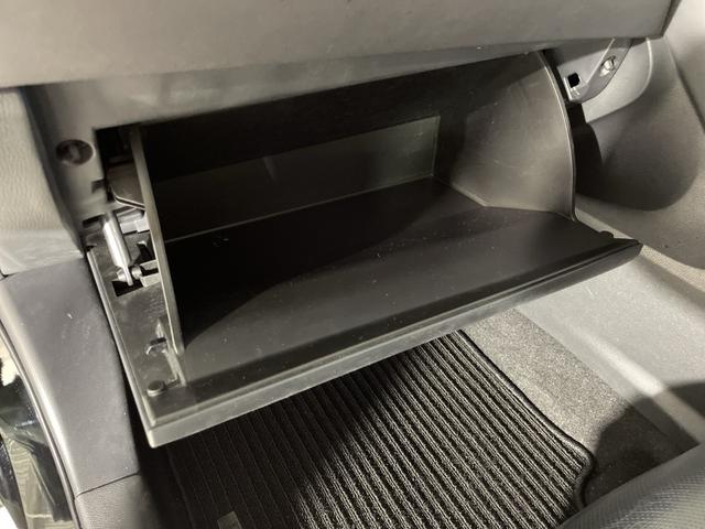 ハリアーハイブリッド Ｚ　レザーパッケージ　１トヨタセーフティセンス　純正ＤＡ　パノラミックビューモニター　レザー調シート　ＪＢＬ　ＨＵＤ　デジタルインナーミラー　メモリシート　シートヒーター　ベンチレーション　パワーバックドア　前後ドラレコ（48枚目）