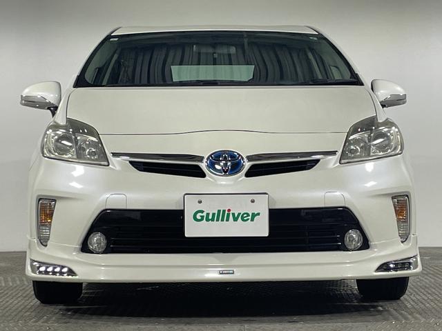 プリウス Ｓ　純正ナビ　バックカメラ　スマートキー　プッシュスタートボタン　ステアリングスイッチ　モデリスタエアロＨＩＤヘッドライト　フォグランプ　電動格納ミラー　ウィンカーミラー　マット　バイザー　バイザー（52枚目）