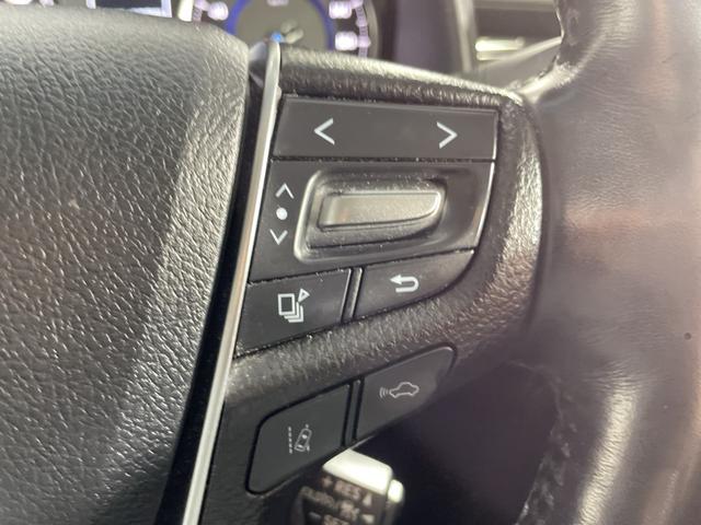 アルファードハイブリッド ＳＲ　Ｃパッケージ　トヨタセーフティセンス　純正ディスプレイオーディオ　バックカメラ　純正フリップダウンモニター　ＡＣ１００Ｖ　モデリスタ　メモリシート　ベンチレーション　シートヒーター　サンルーフ　ＥＴＣ　三眼ＬＥＤ（12枚目）