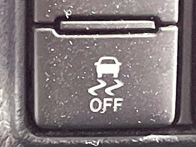 シエンタ Ｇ　ワンオーナー　純正９インチナビ　モデリスタエアロ　全方位カメラ　両側パワスラ　ビルトインＥＴＣ　前席シートヒーター　ステアリングヒーター　衝突軽減　車線逸脱警報　ＬＥＤヘッドライト　前後ドラレコ（24枚目）