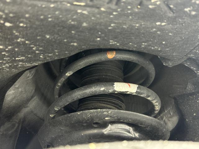 �����ǂ��R�[�e�B���O�����T���ŃR�[�e�B���O���ʂ𒷂������������q�l�Ƀn�C���[�X�R�[�g�w�U�E�O���E�x�w�W�E�G�b�W�x�����p�ӂ��Ă��܂��B���i�̏ڍׂȓ��e�Ɋւ��Ă͓X�܂܂ł��C�y�ɂ��₢���킹�������B