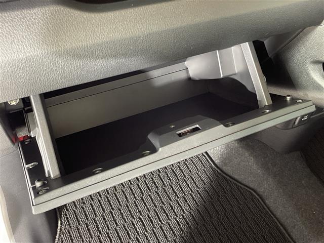 ムーヴ G 届出済未使用車/2トーン/純正9型DA/両側電動スライド/LEDヘッドライト/HDMI/全方位カメラ/コーナーセンサー/スマートキー/スペアキー/ステアリングスイッチ/オートライト/マット/バイザー(14枚目)