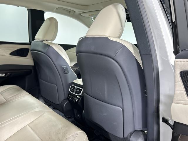 ���v���̂������̃N���[�j���O�Ő����Ȃ��N���}�ł��[�Ԃ����Ē����Ă���܂��I