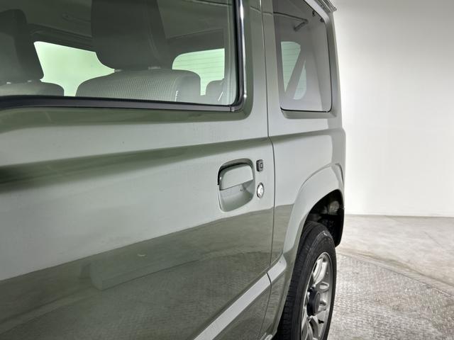 �����ŉJ�̓������E���N���A�ɂ��Ă����w�t�����g�E�C���h�E�����R�[�g�x�B�������ʂ��L�[�v���N���A�Ȏ��E�ň��S���T�|�[�g���Ă���܂��B