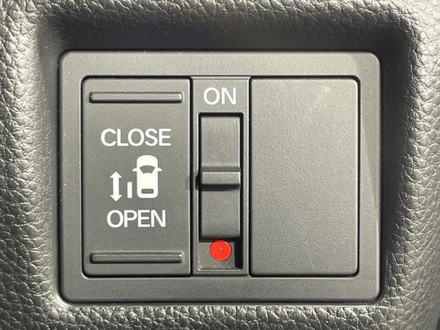 N-BOXカスタム G・Lホンダセンシング 純正8型ナビ TV BT バックカメラ 電動スライドドア 衝突軽減ブレーキ 車線逸脱警報 レーダークルコン 革巻きステアリング ステアリングスイッチ ETC LEDヘッドライト フォグランプ 純アルミ(6枚目)