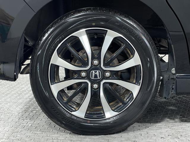 N-BOXカスタム G・Lホンダセンシング 純正8型ナビ TV BT バックカメラ 電動スライドドア 衝突軽減ブレーキ 車線逸脱警報 レーダークルコン 革巻きステアリング ステアリングスイッチ ETC LEDヘッドライト フォグランプ 純アルミ(69枚目)