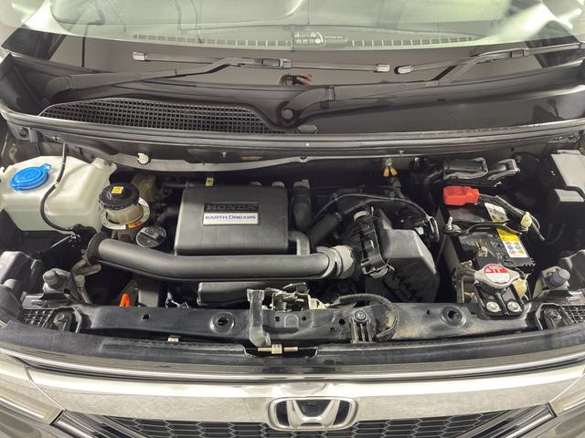 N-BOXカスタム G・Lホンダセンシング 純正8型ナビ TV BT バックカメラ 電動スライドドア 衝突軽減ブレーキ 車線逸脱警報 レーダークルコン 革巻きステアリング ステアリングスイッチ ETC LEDヘッドライト フォグランプ 純アルミ(78枚目)