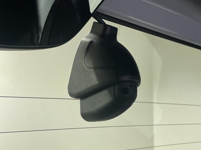 N-BOXカスタム L 純正8型ナビ ホンダセンシング 前後ドラレコ バックカメラ コーナーセンサー 電動サイドブレーキ ステアリングスイッチ LEDヘッドライト フォグランプ オートライト 純正フロアマット 純正AW(10枚目)