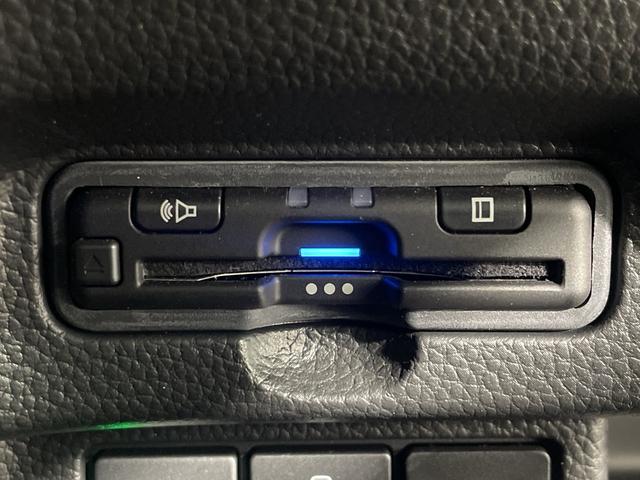 N-BOXカスタム L 純正8型ナビ ホンダセンシング 前後ドラレコ バックカメラ コーナーセンサー 電動サイドブレーキ ステアリングスイッチ LEDヘッドライト フォグランプ オートライト 純正フロアマット 純正AW(12枚目)