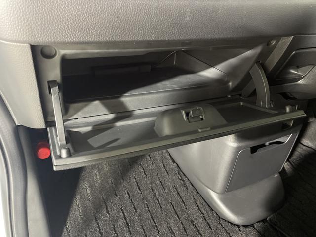 N-BOXカスタム L 純正8型ナビ ホンダセンシング 前後ドラレコ バックカメラ コーナーセンサー 電動サイドブレーキ ステアリングスイッチ LEDヘッドライト フォグランプ オートライト 純正フロアマット 純正AW(42枚目)