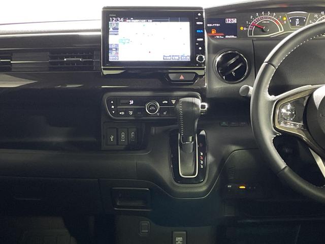 N-BOXカスタム G・Lターボホンダセンシング ホンダセンシング 純正8インチナビ バックカメラ 両側電動スライドドア ハーフレザーシート シートヒーター ビルトインETC 革巻きステアリング パドルシフト LED シーケンシャルウィンカー フォグ(15枚目)