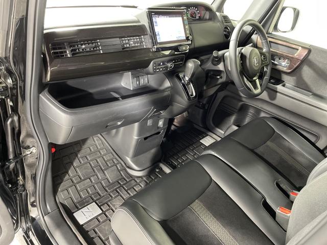 N-BOXカスタム G・Lターボホンダセンシング ホンダセンシング 純正8インチナビ バックカメラ 両側電動スライドドア ハーフレザーシート シートヒーター ビルトインETC 革巻きステアリング パドルシフト LED シーケンシャルウィンカー フォグ(34枚目)